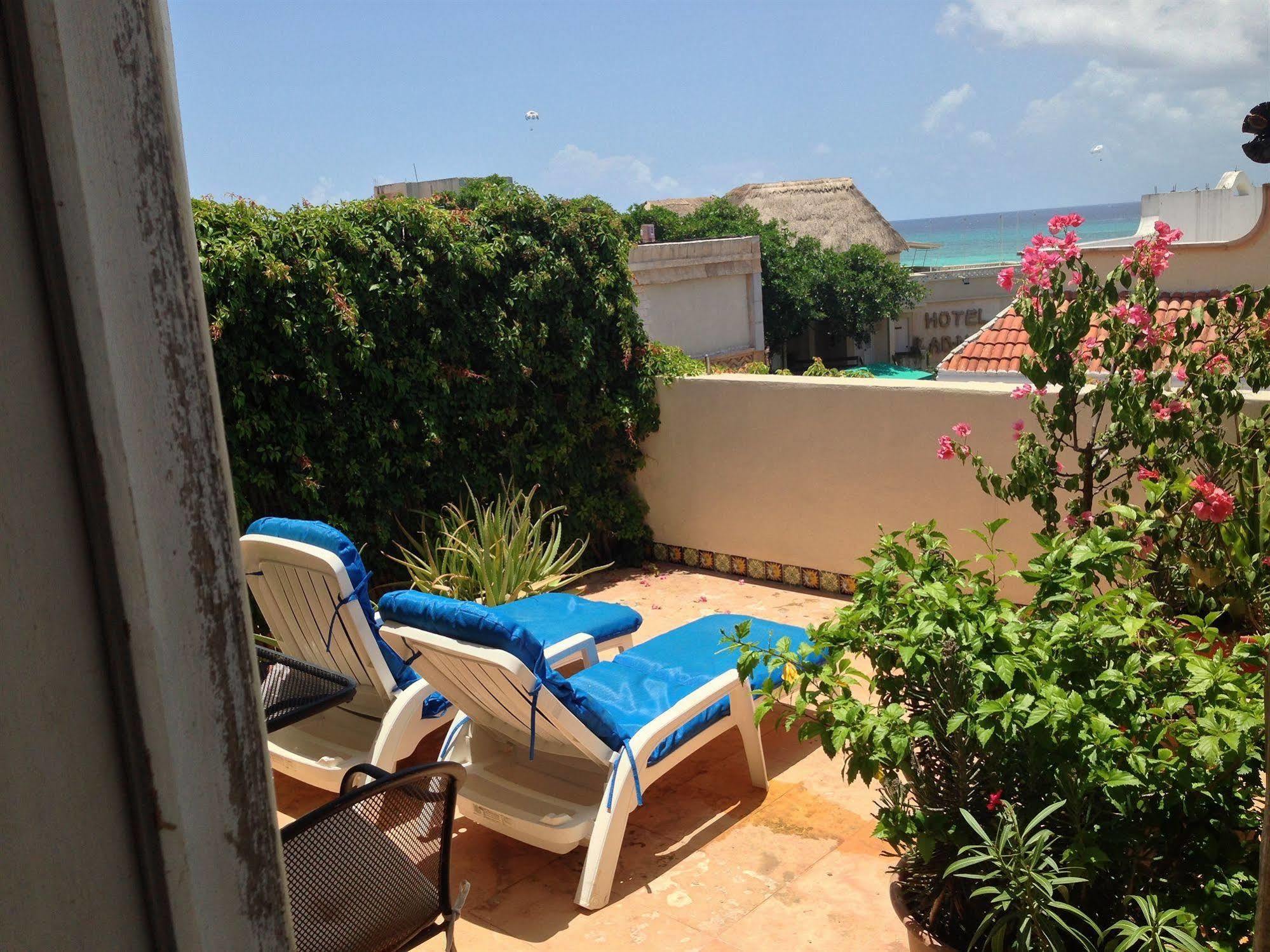 Boutique Hotel Delfin 5Th Avenue Playa del Carmen Exterior photo